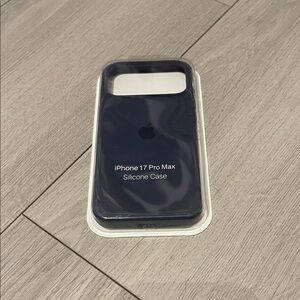 Apple iPhone 17 Pro Max Silicone Case - Deep Navy
